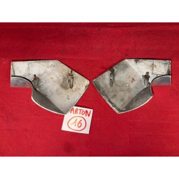Angle droit et gauche pare choc avant alu Citroën ID19 1ère génération 1957 à 1962