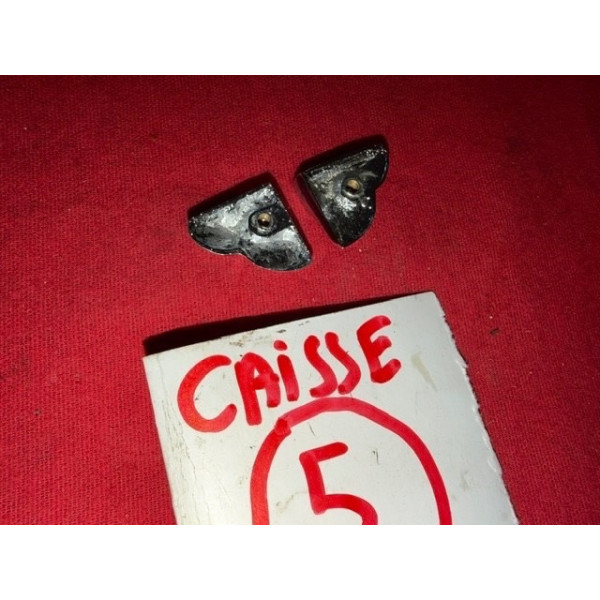 Paire de "petites moustaches" - 4CV (2ème modèle)