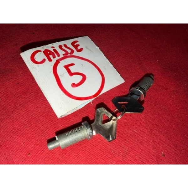Jeu de 2 barillets Renault 4L neuf