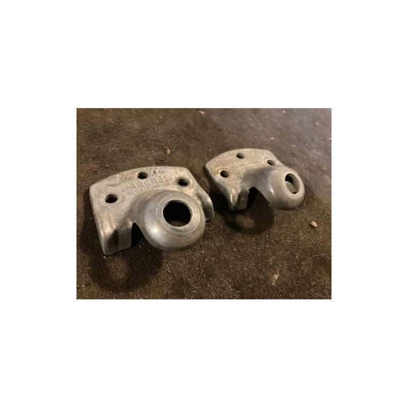 2 supports de phare Marchal (ancien stock) PEUGEOT 404 COUPE CABRIOLET BERLINE