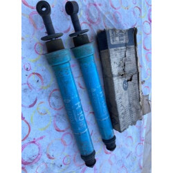 2 AMORTISSEURS AVANT NEUF ORIGINAL NOS RENAULT 16