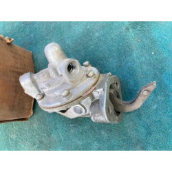 POMPE A ESSENCE NEUVE NOS ORIGINE RENAULT FREGATE GALION SUPER GALION MOTEUR 688