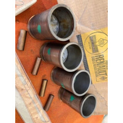 CHEMISES PISTONS NEUF ORIGINAL NOS RENAULT FREGATE SG2 MOTEUR 688 DIAMETRE 88