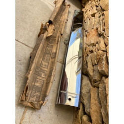 LAME CENTRALE DE PARE-CHOC ARRIERE NEUF ORIGINE NOS RENAULT 8