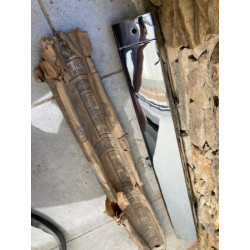 LAME CENTRALE DE PARE-CHOC ARRIERE NEUF ORIGINE NOS RENAULT 8