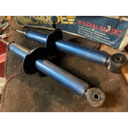 2 AMORTISSEURS AVANT NEUF ORIGINE MONROE VOLKSWAGEN GOLF JETTA SIROCCO 73 A 1983