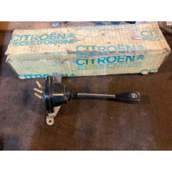 COMMODO NEUF DE PHARES CITROEN AMI8 M35