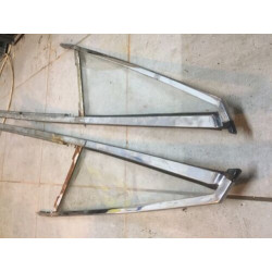 2 CUSTODES DE PORTES D ET G ORIGINAL CITROEN SM